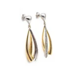 Bicolor Ohrstecker hängend mit Diamanten