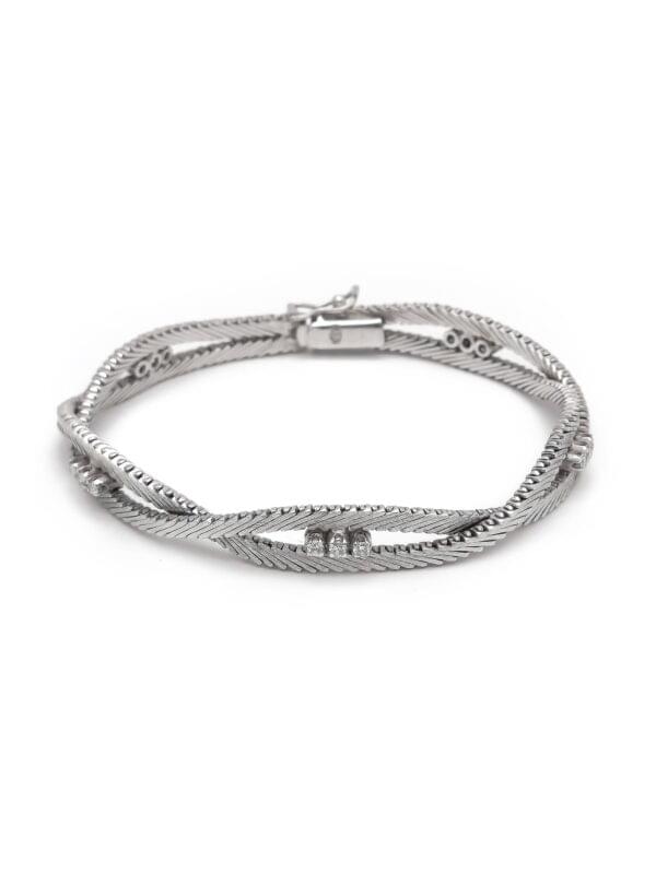 Weissgoldarmband mit Diamant geflochten