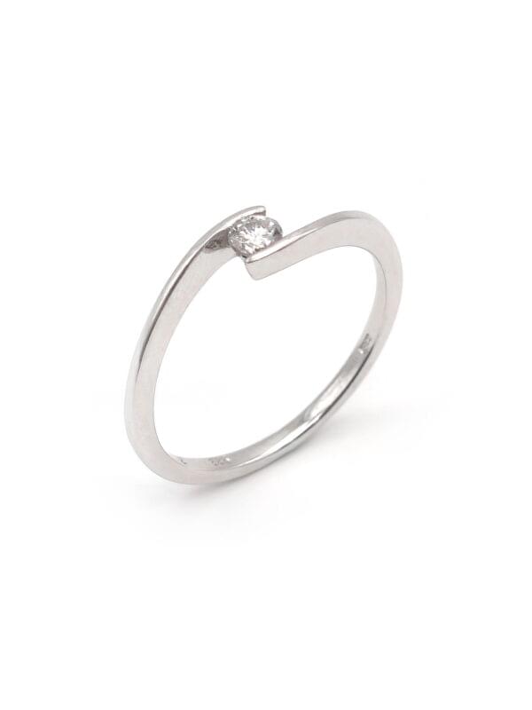 Diamantring in Weissgold mit Spannfassung