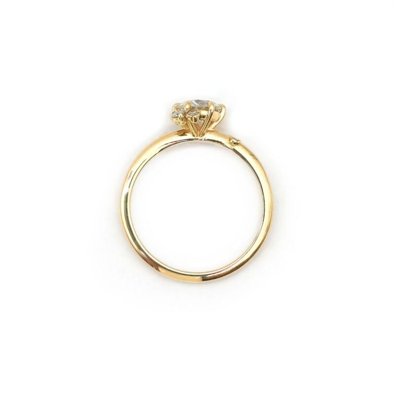 Romantischer Diamantring 5 Romantischer Diamantring