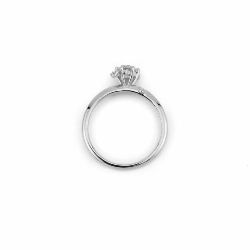Romantischer Diamantring 0,75 Karat Weissgold HRD 5 Romantischer Diamantring 0,75 Karat Weissgold HRD