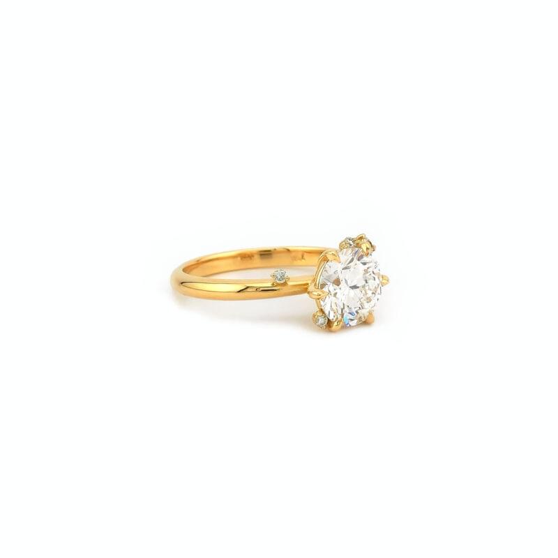 Romantischer Diamantring 2,14 Karat Gelbgold IGI 3 Romantischer Diamantring 2,14 Karat Gelbgold IGI