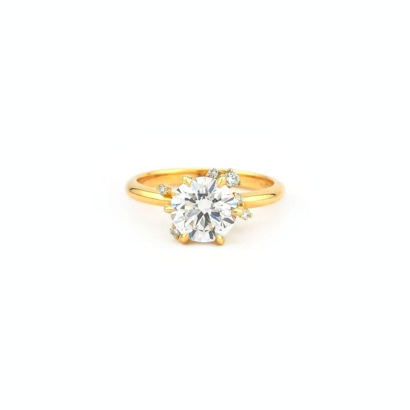 Romantischer Diamantring 2,14 Karat Gelbgold IGI 2 Romantischer Diamantring 2,14 Karat Gelbgold IGI