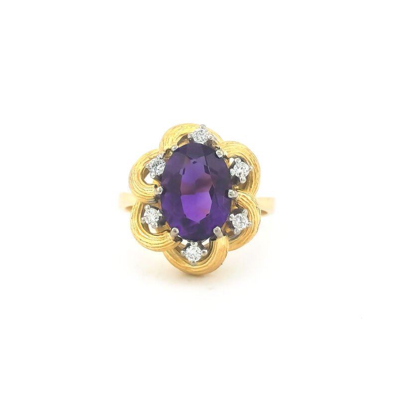 Eleganter Amethyst Ring mit Diamanten 585er
