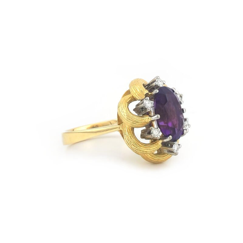Eleganter Amethyst Ring mit Diamanten 585er