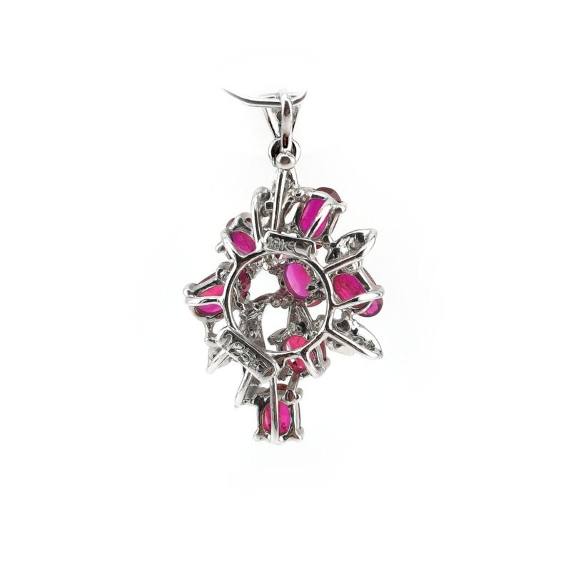 Rubin Anhänger mit Diamanten 750er Weissgold