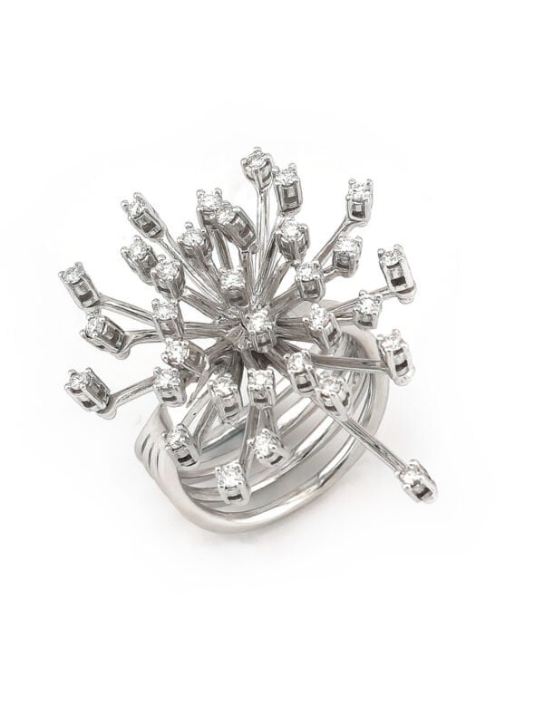 Sternhimmel Cocktailring aus 750er WG mit Diamanten