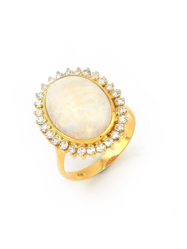 Edler mit Opal und Diamanten 750er Gelbgold