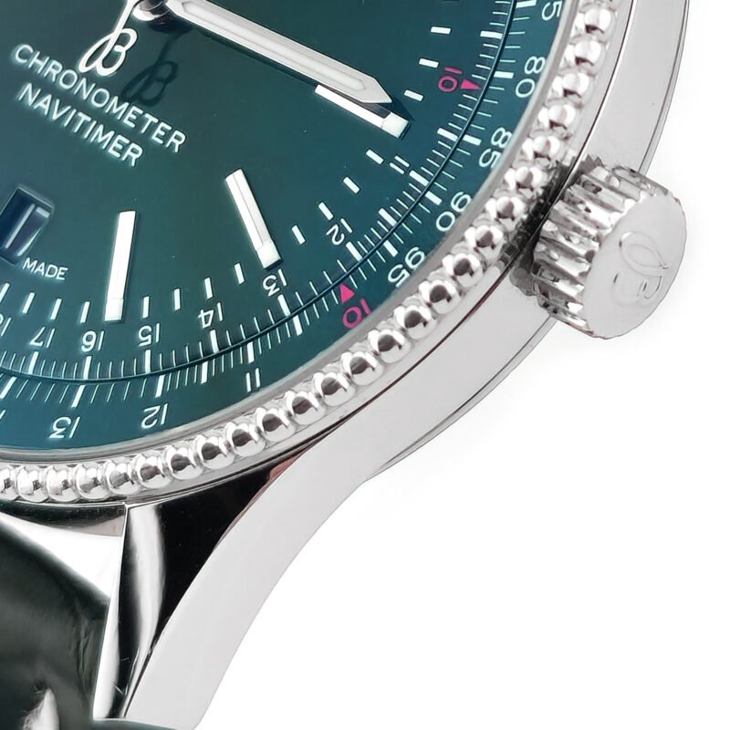Breitling Navitimer B01  41 mm BJ 22 Grün Full Set