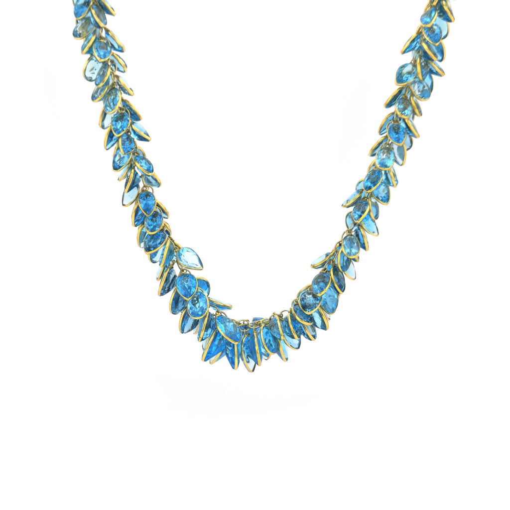 Einmaliges Blautopas Collier 750er Gold 42 cm