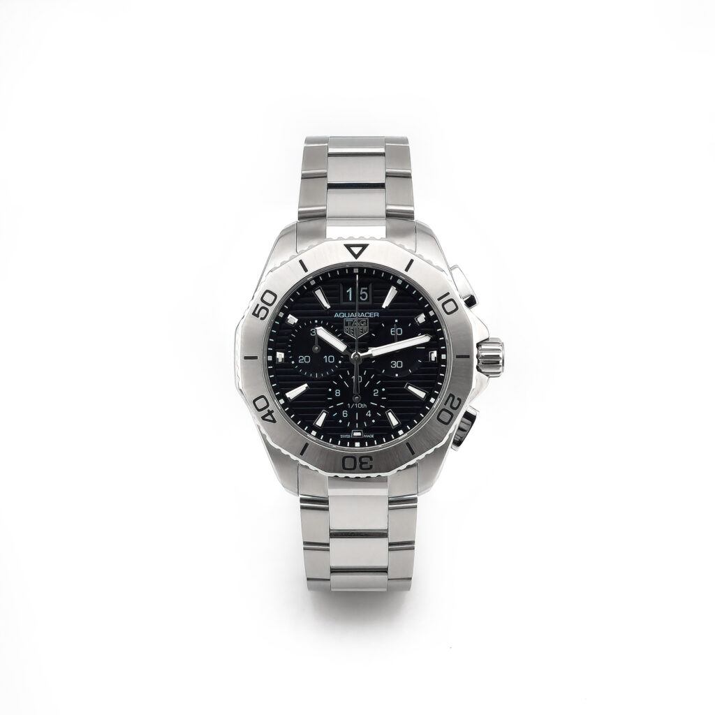 Tag Heuer Aquaracer 40 mm Professional 200 Date