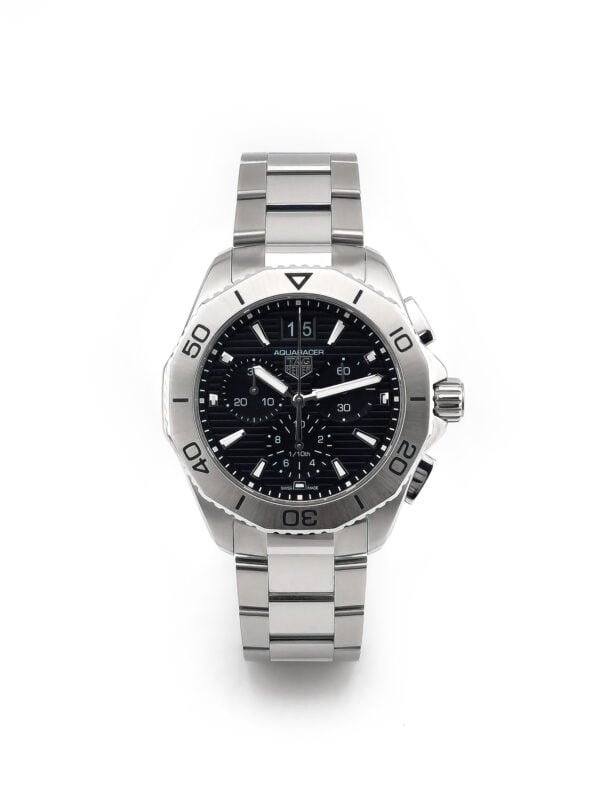 Tag Heuer Aquaracer 40 mm Professional 200 Date