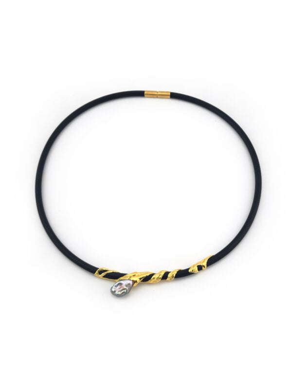 Tahiti-Keshi-Perle Collier 750er Gold auf Kautschuk (2)