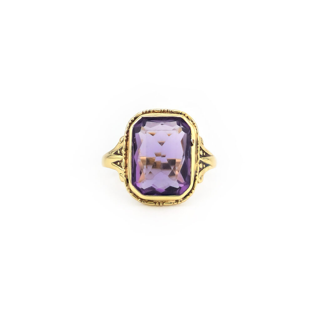 Amethyst Vintage Ring aus 585er Gold (5)