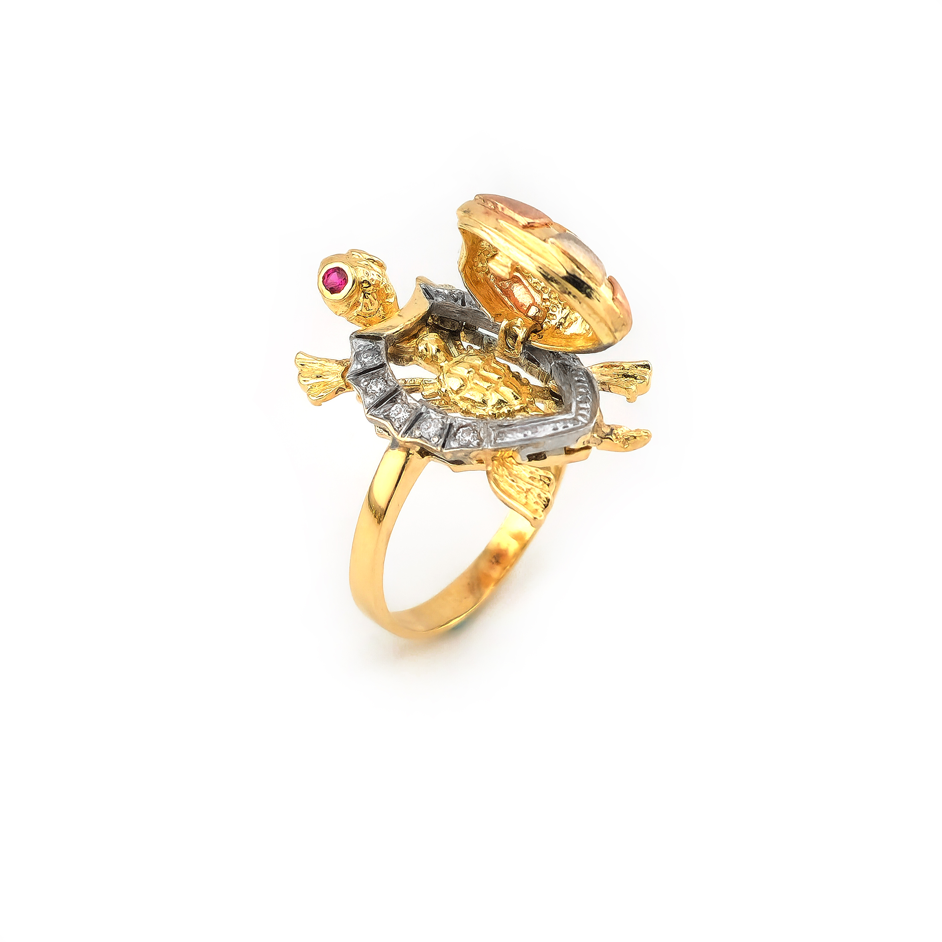 Schildkröten Ring aus Gold mit Diamant und Rubin (6)