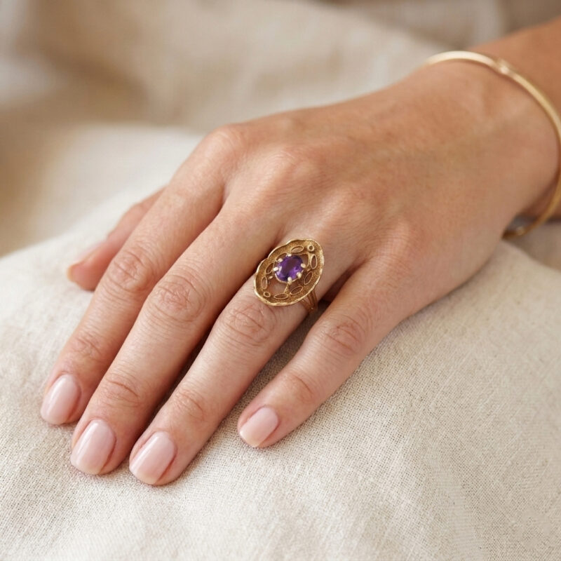 Retro Ring mit Amethyst 585er Gold