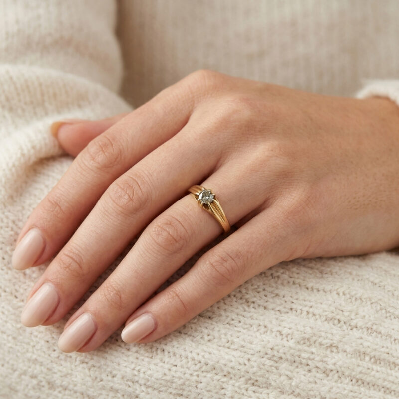 Altschliff Solitär Ring England um 1990 750er Gold