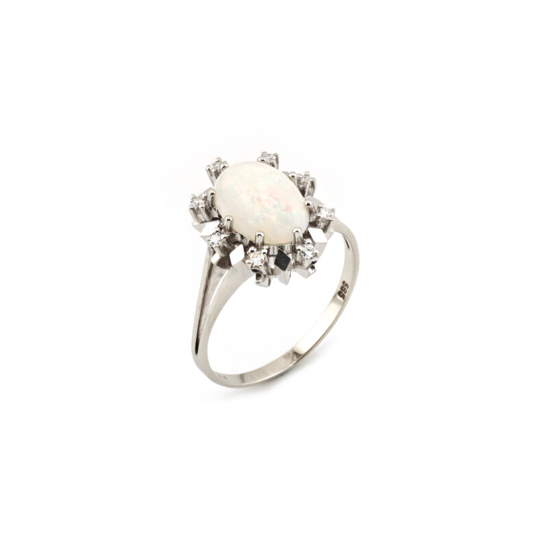 Edelopal Cabochon Diamantring 585er Gold