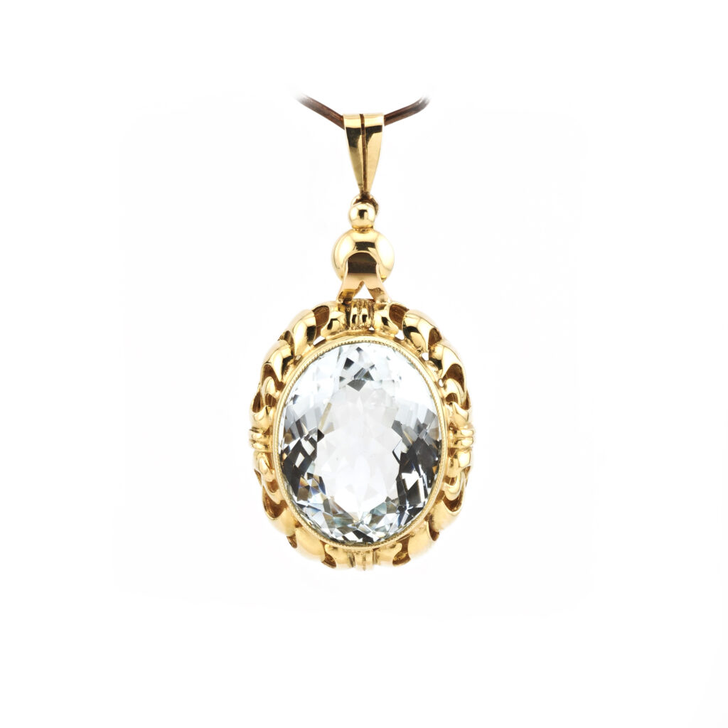 Eleganter Aquamarin Anhänger im Vintage Stil 585er